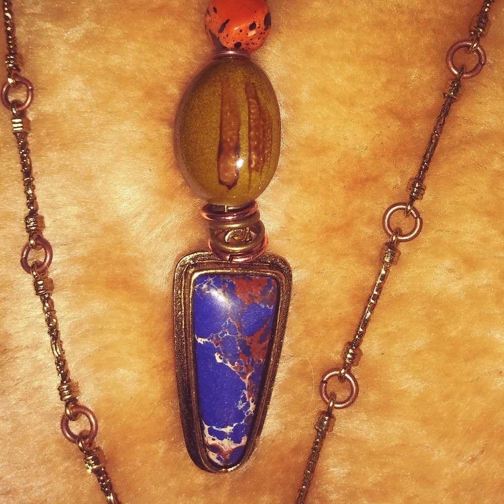 Treska Assyria Necklace - Picture 3 of 12